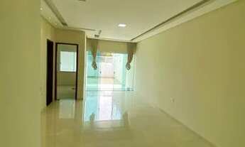 Imagem 3: Casa 3/4 sendo 1 sui?te na AV. Ayrton Senna, Mangabeira <br&gt