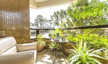 Imagem 4: SOSSEGO E REQUINTE EM RUA TRANQUILA!