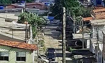 Imagem 6: Lindo duplex no Jordão rua pavimentada