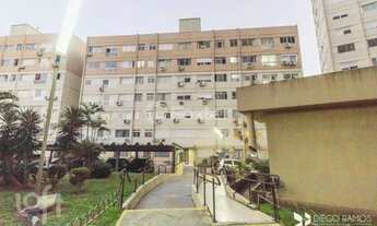 Imagem 6: PORTO ALEGRE - Apartamento Padrão - Partenon