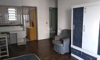 Imagem 2: JK mobiliado no Centro Histórico de Porto Alegre