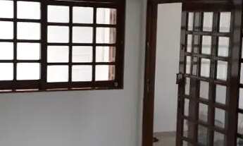 Imagem 5: Casa em Itapuã Casa com 3 dormitórios