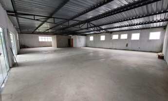 Imagem 3: EXCELENTE e de ótima qualidade este galpão comercial industrial para venda acabamento ótim