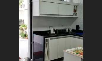 Imagem 2: Sobrado para aluguel e venda tem 256 metros quadrados com 4 quartos em Centro - Taubaté