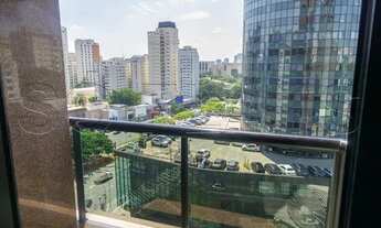 Imagem 6: Flat mobiliado no Itaim Bibi com 1 dormitório com vista para Avenida Faria Lima