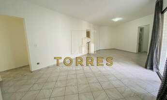 Imagem 3: Apartamento no centro da Praia das Pitangueiras para locação anua, pacote R$4.000 com 4 qu