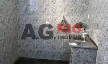 Imagem 6: Casa de rua-À VENDA-Marechal Hermes-Rio de Janeiro-RJ