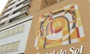 Imagem 2: Apartamento com 2 dormitórios à venda, 77 m² por R$ 460.000,00 - Barreiros - São José/SC