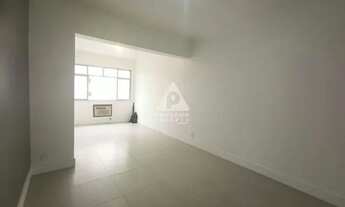 Imagem 2: Andaraí - 2 quartos e dependências lindamente reformado