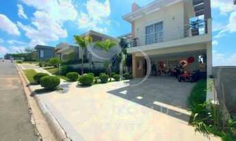 Imagem 2: Sobrado em Condomínio para Venda em Valinhos, Residencial Mont` Alcino, 3 dormitórios, 3 s