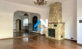 Imagem 4: CASA Próxima ao PARQUE IBIRAPUERA, com 3 Vagas de Garagem!