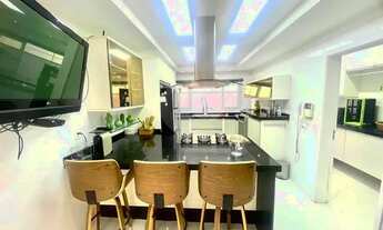 Imagem 4: Sobrado para aluguel e venda com 310 metros quadrados com 4 quartos