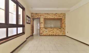 Imagem 4: Apartamento no estilo cobertura duplex de 1 dormitório com pátio no bairro Centro Históric