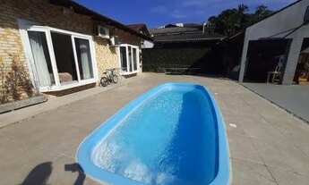 Imagem: CASA no GLÓRIA com 3 quartos para LOCAÇÃO