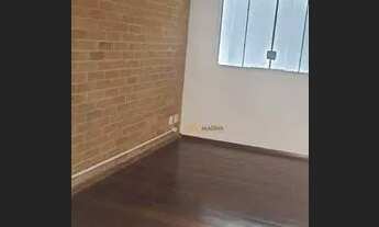 Imagem 5: Casa alto padrão para comércio em Avenida, com terreno nos fundos do imóvel para estaciona