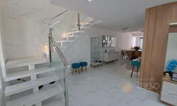 Imagem 5: Casa de condomínio sobrado para venda tem 267 metros quadrados com 6 quartos