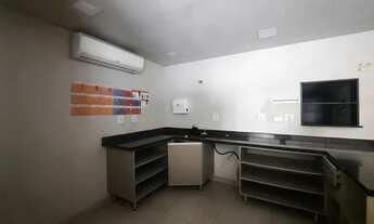 Imagem 6: Imovel comercial para aluguel tem 300 metros quadrados com salão comercial amplo