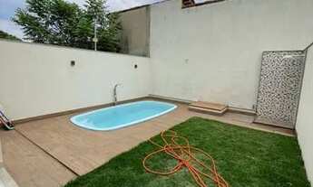 Imagem 2: Casa para Venda em Guarapari, Nova Guarapari, 3 dormitórios, 1 suíte, 3 banheiros, 2 vagas