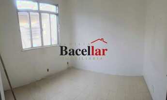 Imagem 3: CASA DE CONDOMÍNIO -02 QUARTOS-VAGA DE GARAGEM NA PORTA