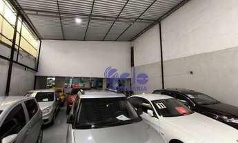 Imagem 2: Galpão comercial + Casas para Renda - Av. Edgar Facó - Oportunidade!