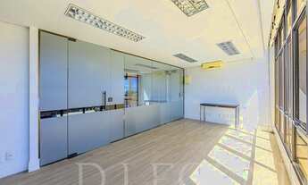 Imagem 6: Biltmore Office Center - Meio Andar mobiliado no Bairro Praia de Belas