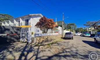 Imagem 3: Apartamento com suíte e sacada na Armação do Pântano do Sul