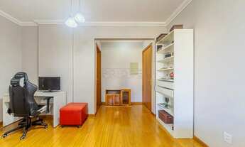 Imagem 7: Apartamento semimobiliado com 2 dormitórios