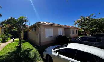 Imagem: Casa 3 Quartos (1 Suíte) - Condomínio