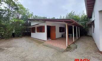 Imagem: Excelente Casa 2 dormitório(s) em Campeche