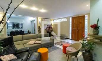 Imagem 3: Casa à Venda - Ouro Preto, 6 Quartos, 350 m2