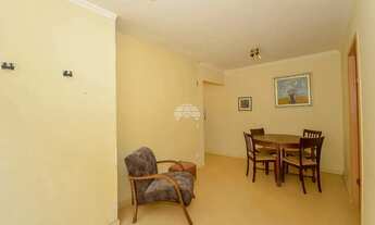 Imagem 3: Imóvel para venda possui 48 metros quadrados com 2 quartos em Juvevê - Curitiba - PR