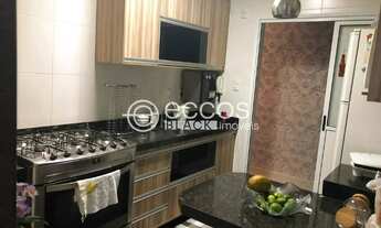 Imagem 4: Apartamento à venda, 3 quartos, 1 suíte, 2 vagas, Santa Mônica - Uberlândia/MG