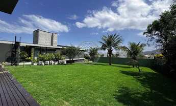 Imagem: Casa em condomínio fechado com 4 suítes