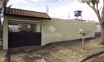 Imagem 2: Casa Conj Requiao com dois quartos , Frente