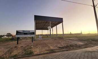 Imagem: Pavilhão Em Construção Entrando Para