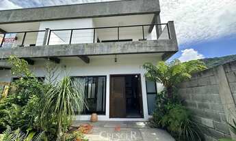 Imagem: Sobrado para venda com 2 quartos na Prainha