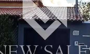 Imagem 4: Casa com 3 Quartos sendo uma suíte e Localização privilegiada !!