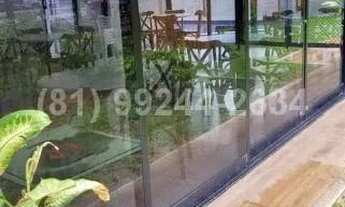 Imagem 5: Porto de Arromanches (C/B