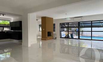 Imagem: Casa com 4 dormitórios para alugar, 250