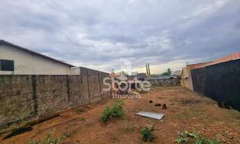 Imagem: Terreno à venda, 395 m² por R$ 592.000,00