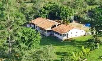 Imagem 2: OPORTUNIDADE ÚNICA Sítio a Venda em Caçapava/SP Porteira Fechada