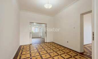 Imagem 6: Vendo Excelente casa 4 quarto 2 garagens com 230m² privativos no Bairro Petrópolis !!!