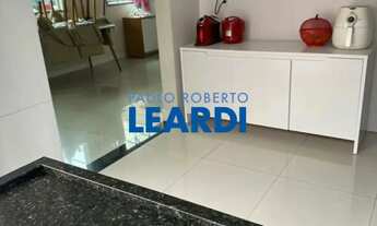 Imagem: SOBRADO - JARDIM TEXTIL - SP