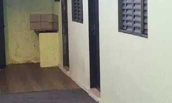 Imagem: CASA JARDIM EUROPA, 2 QUARTOS R$ 1.400,00