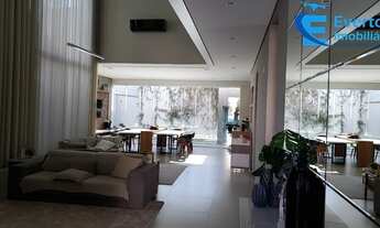 Imagem 4: Sua família merece o melhor! Casa em condomínio com 5 suítes, no Condomínio Royal Park