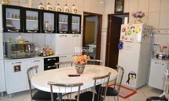 Imagem 3: Casa à venda, 3 quartos, 1 suíte, 4 vagas, Centro - Taubaté/SP