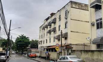 Imagem 2: Apartamento para venda com 47 metros quadrados com 2 quartos em Olaria - Rio de Janeiro