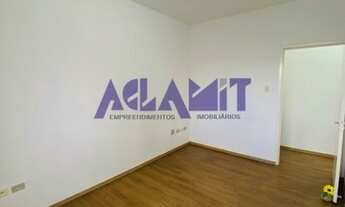 Imagem 2: Conjunto comercial na praça Silvio Romero