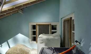 Imagem 4: Alugo Kit net no Bairro Saco Grande. Suíte, cozinha e área de serviços