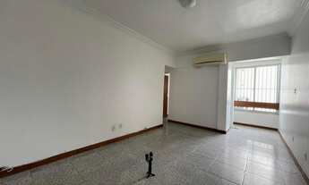 Imagem 2: Go Up imóveis vende em parceria: Excelente apartamento no Ed. Ilha Bela, Reduto
